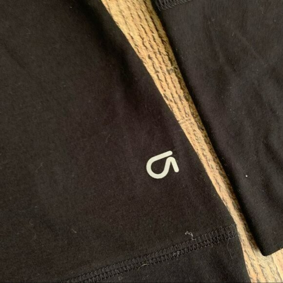 Gap fit black long sleeve workout top dry wicking breathable thumb holes - XXL - Picture 5 of 9